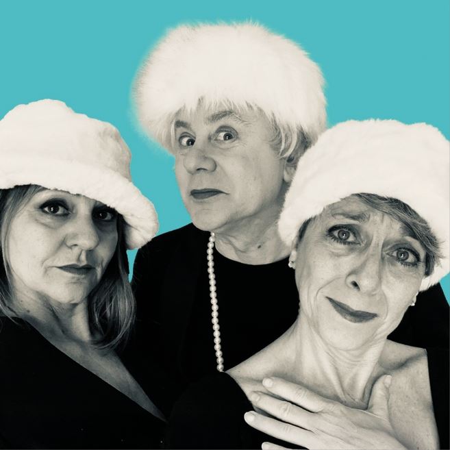 Tre sedie ovvero la scenografia